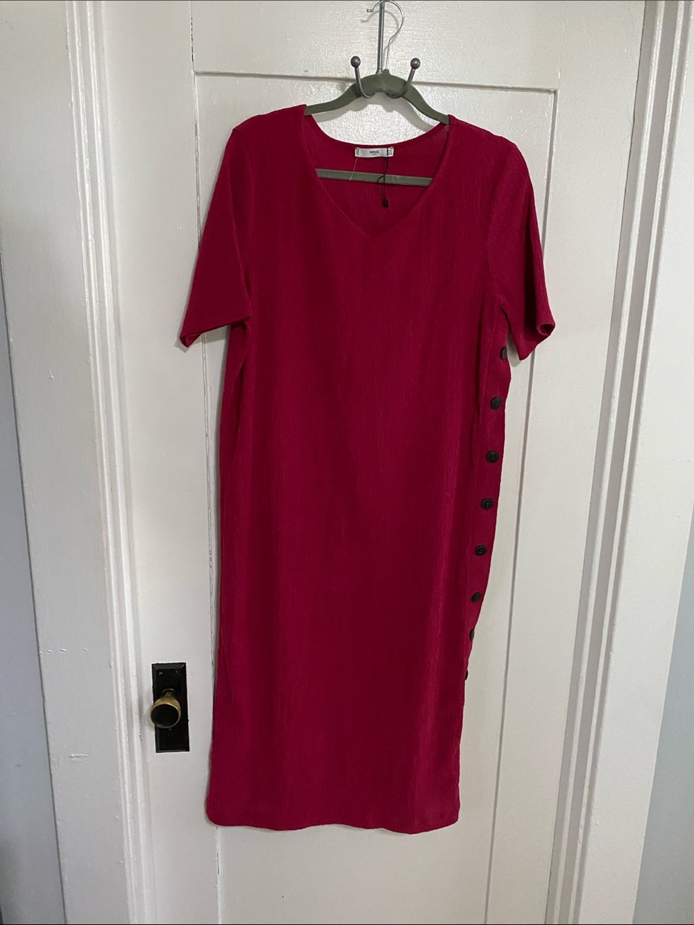 Mango Berry V-Neck Short Sleeve Midi Dress with Side Buttons